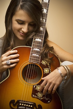 Ana Free, portrait officiel (photo libre remplaçant l’image absente de l’article source)