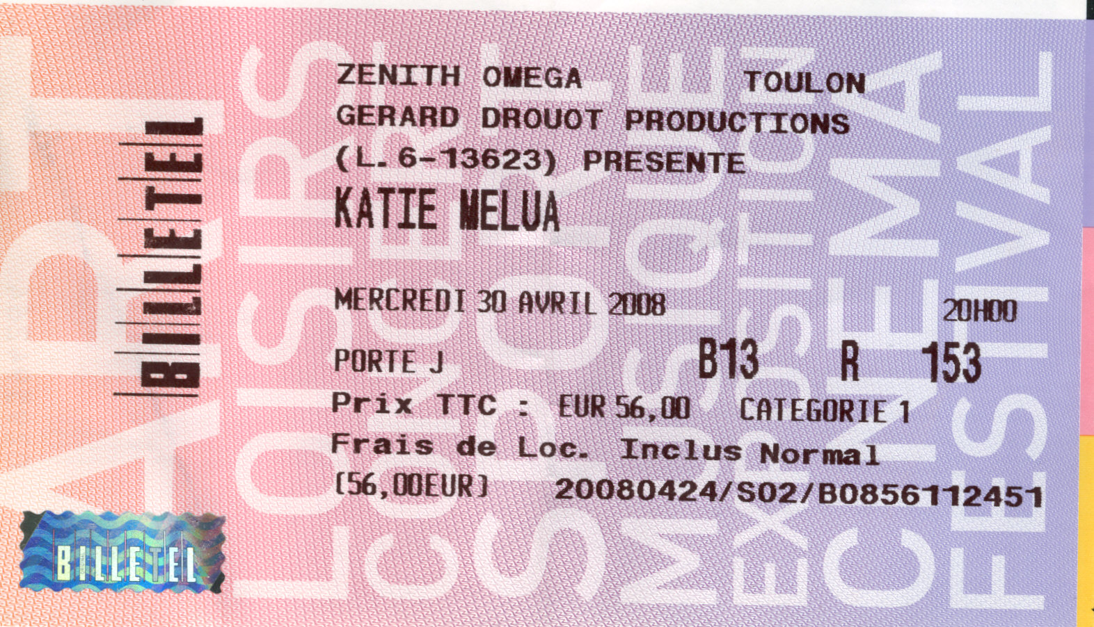 Katie Melua sur scène à Toulon (photo du concert, pas de la vidéo de Montpellier)