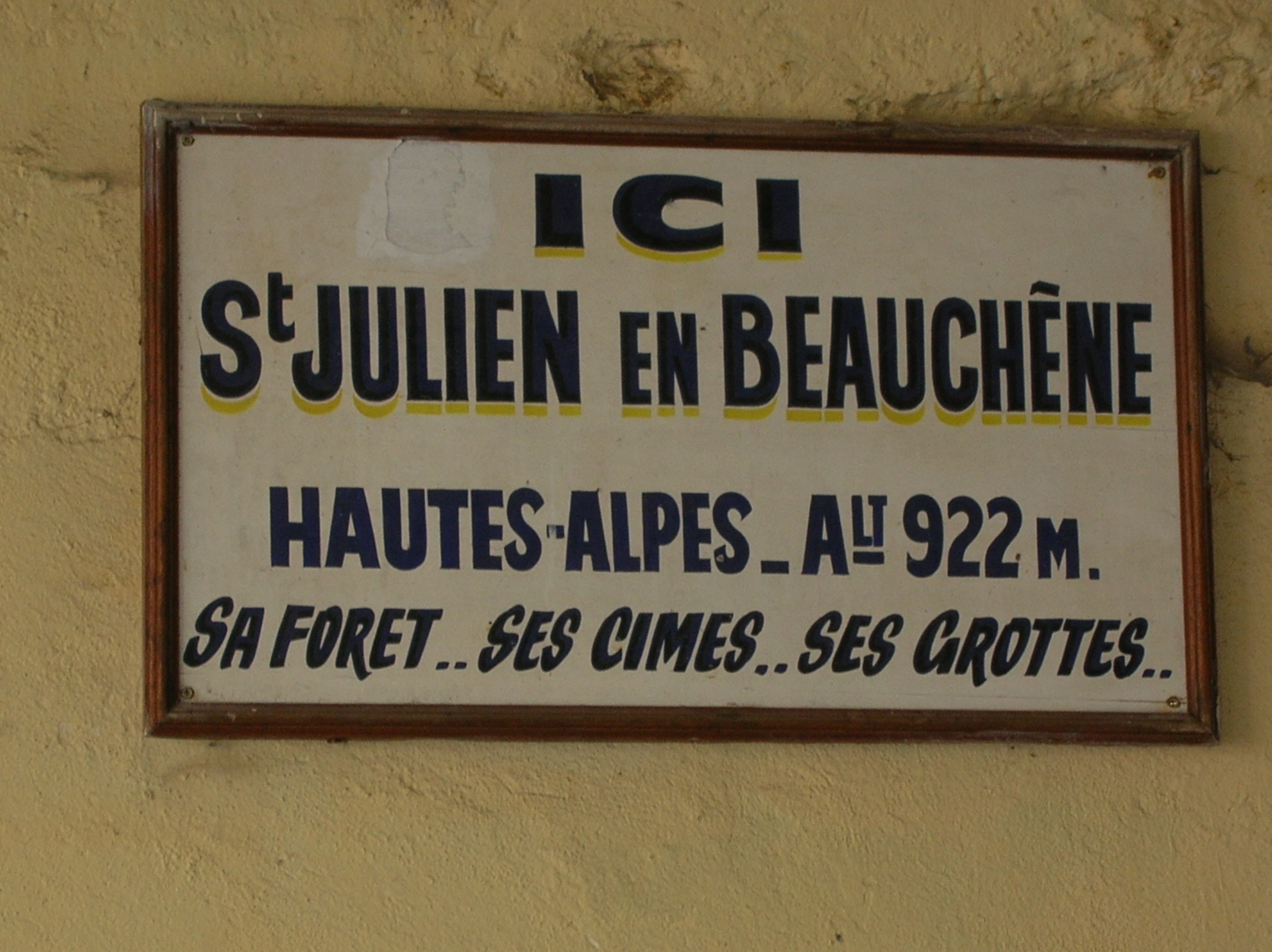 Visite à Saint Julien en Beauchêne