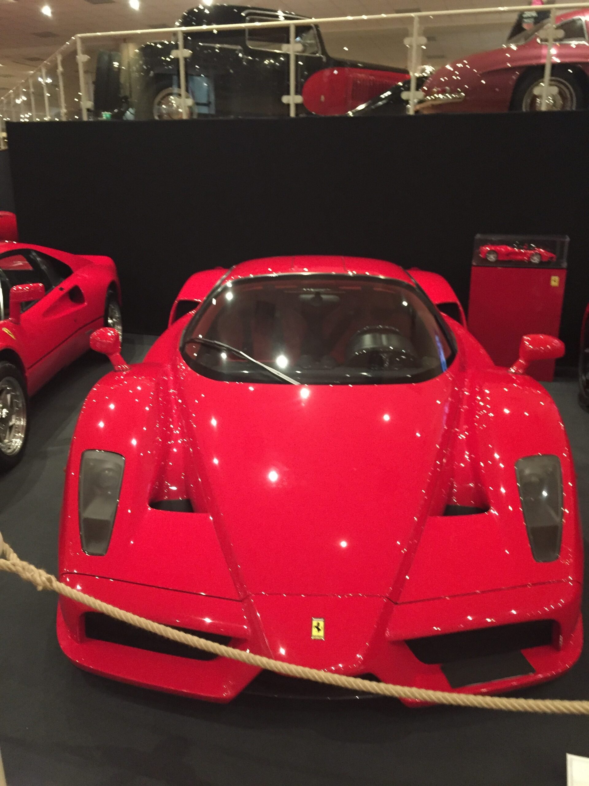 Visite de l’exposition Ferrari à Monaco.