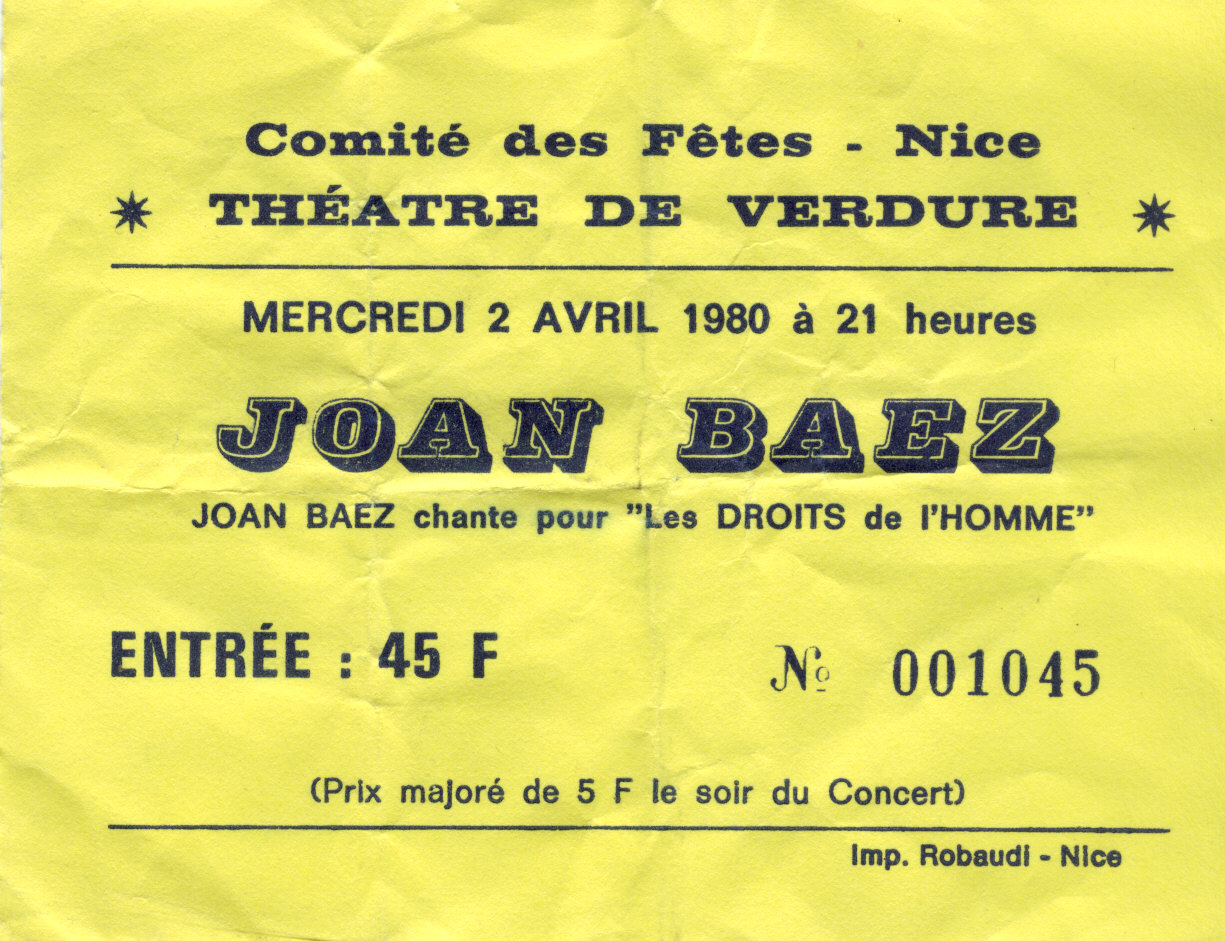 Photographie d’archive de Joan Baez, avril 1980.