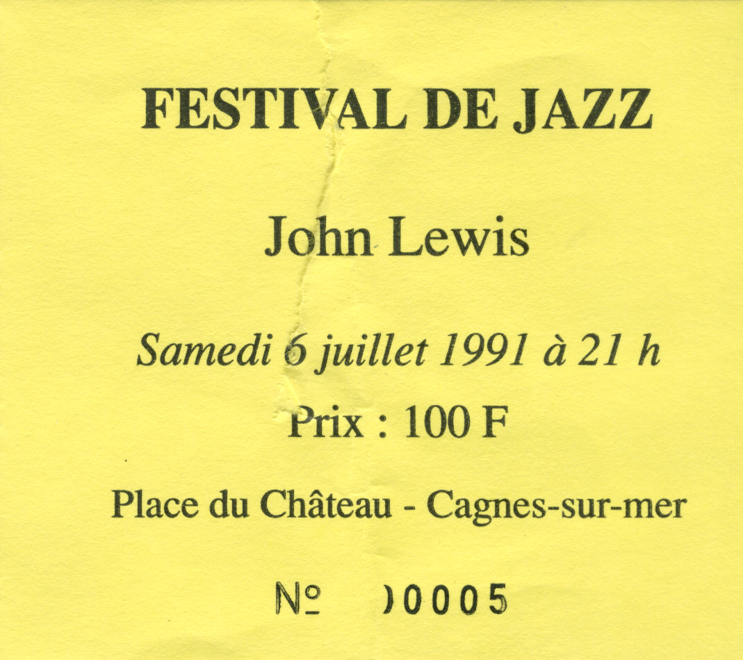 Photographie d’archive de John Lewis juillet 1991.