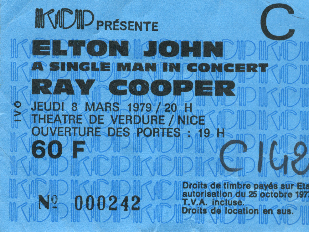 Photographie d’archive d’Elton John en mars 1979.